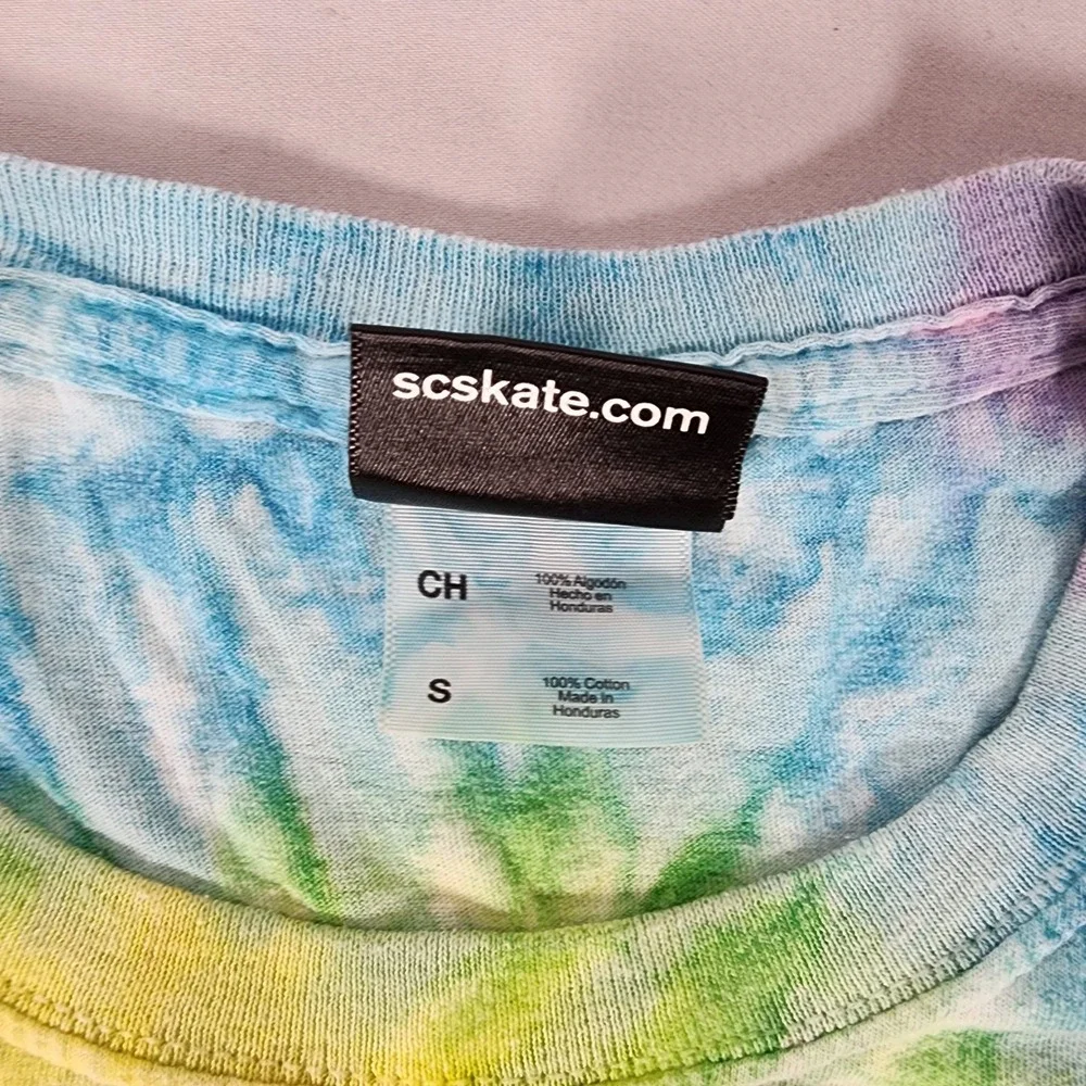 Santa Cruz Skateboards Tie Dye Mushroom Graphic T-Shirt Men Small Rainbow Spiral